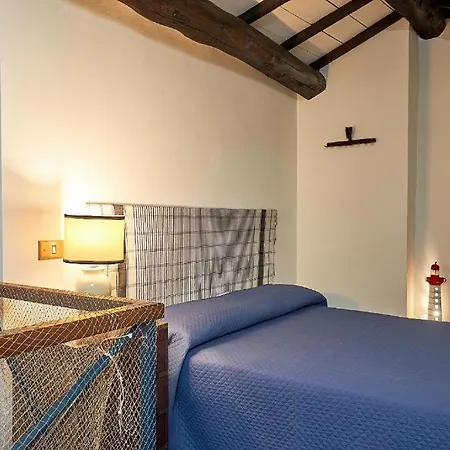 Via Mandralisca Super Central Apartment Cefalu